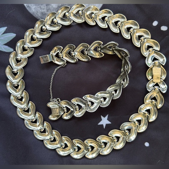 **CROWN TRIFARI** 1955 VINTAGE Crown Trifari Silver Collar Necklace & Bracelet - Picture 5 of 7
